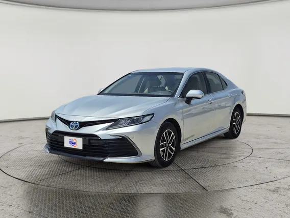 Toyota Camry  LE HEV 2022 