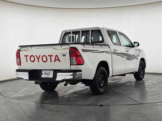 تويوتا هايلكس DC 4x2 Diesel 2022 