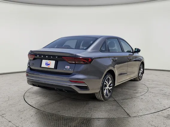 Geely Emgrand GS 2024 