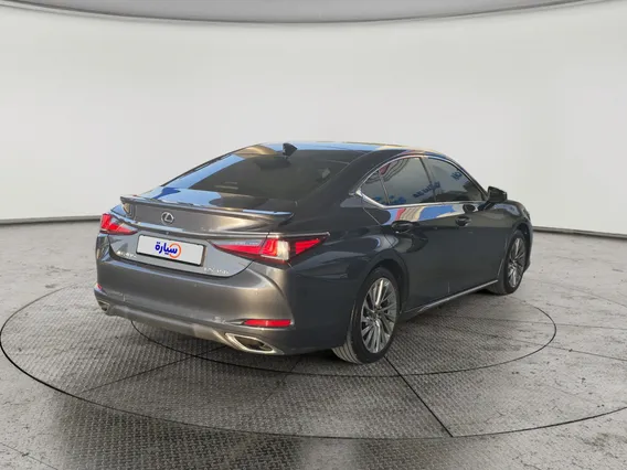 لكزس ES 350 2023 
