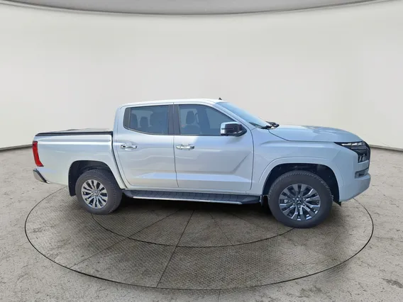 ميتسوبيشي L200 SC 4x4 Diesel 2024 دبل