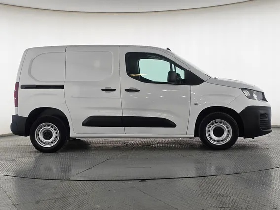 بيجو بارتنر Short van 2023 