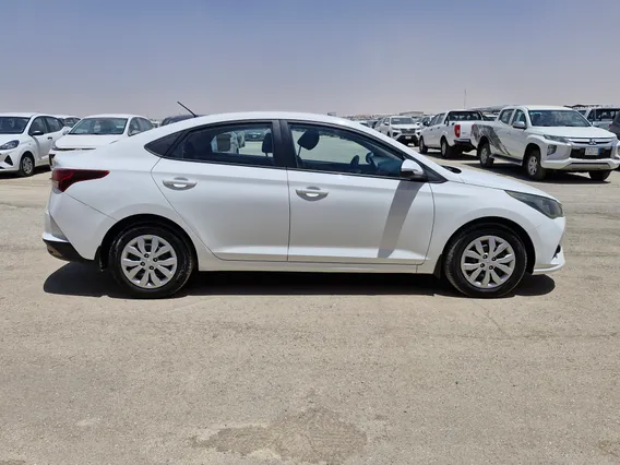 Hyundai Accent Smart 2023 