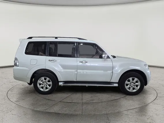 ميتسوبيشي باجيرو GLS 5Doors 2018 دبل
