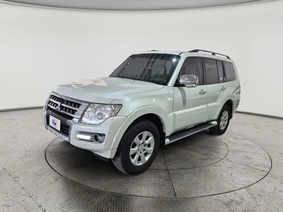ميتسوبيشي باجيرو GLS 5Doors 2018 دبل