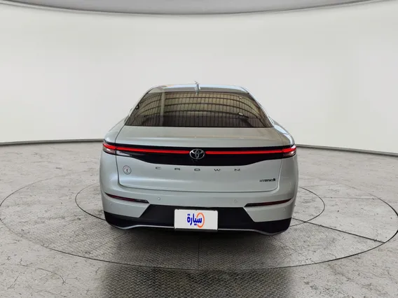 Toyota Crown Premium 2023 