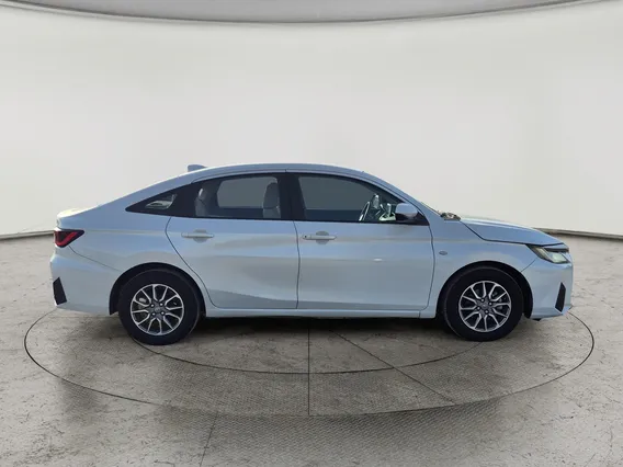 Toyota Yaris  Y 2023 