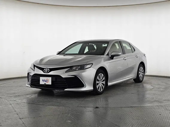 Toyota Camry  LE 2022 