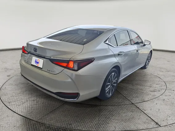 لكزس ES 250 AA Elegant 2025 