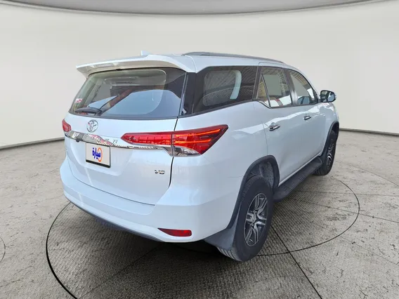 Toyota Fortuner VX 2023 