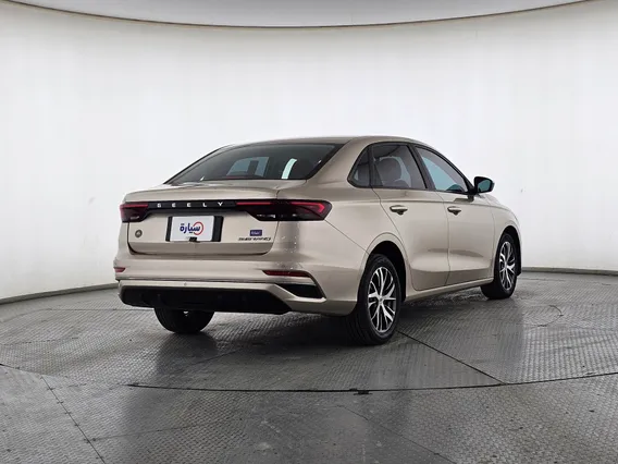 Geely Emgrand GS 2023 