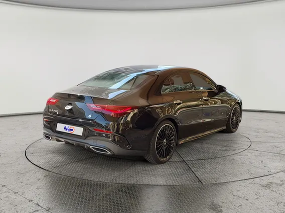 Mercedes CLA 200 2024 