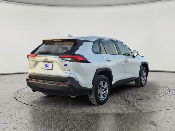 Toyota RAV4 LE 2022 