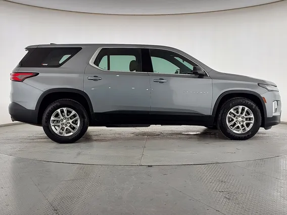 Chevrolet Traverse LS 2023 
