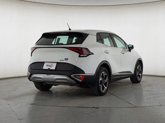 Kia Sportage LX 2023 دبل