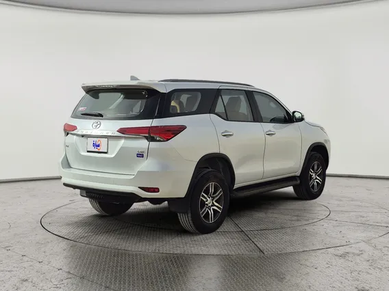 Toyota Fortuner VX 2024 دبل