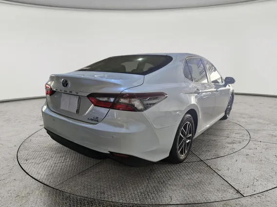 Toyota Camry  LE HEV 2023 