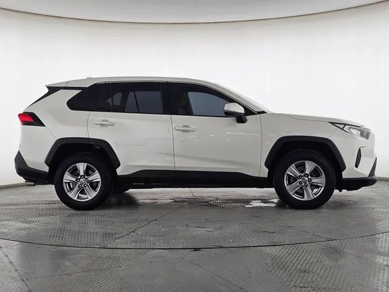 Toyota RAV4 LE 2022 