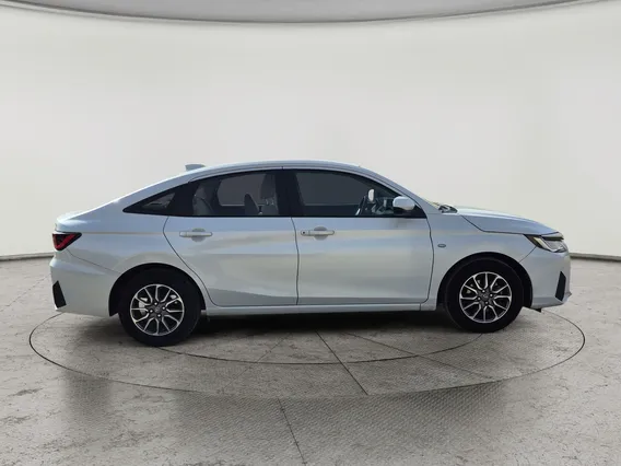 Toyota Yaris  Y 2023 