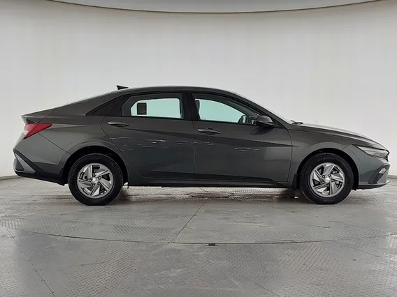 Hyundai Elantra Fleet 2024 