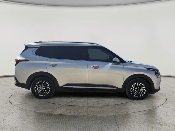 Kia Carens EX 2024 