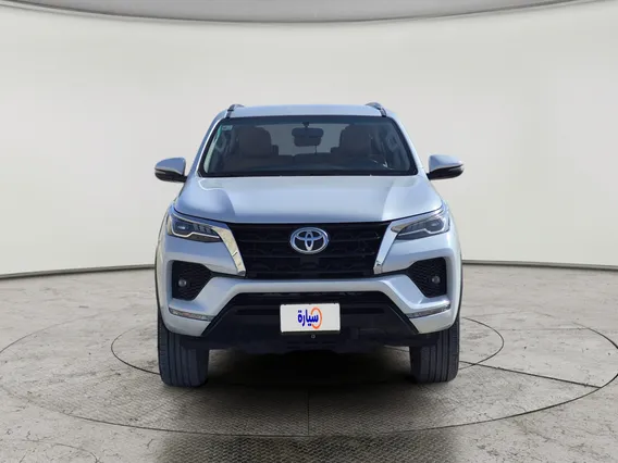 Toyota Fortuner VX 2023 دبل