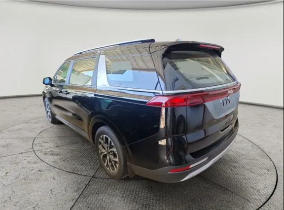 Kia Carnival GL 2022 