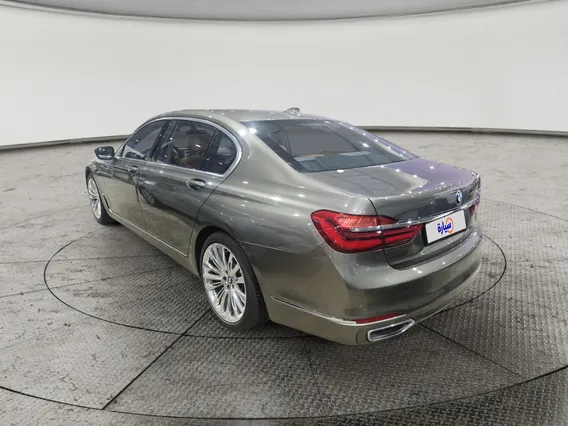BMW 7 Series 740Li 2018 