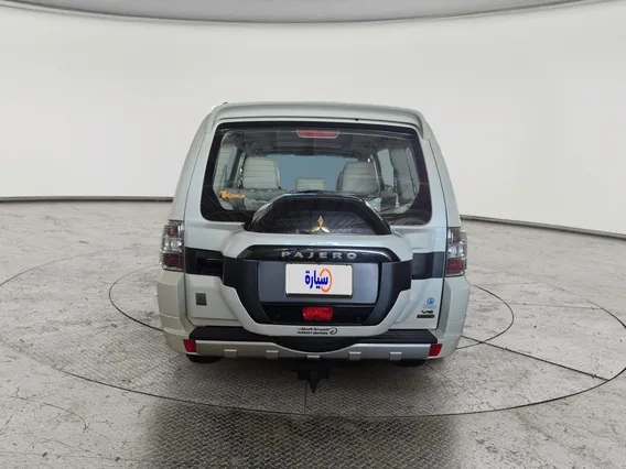 Mitsubishi Pajero GLS 5Doors 2022 دبل