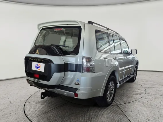 Mitsubishi Pajero GLS 5Doors 2022 دبل