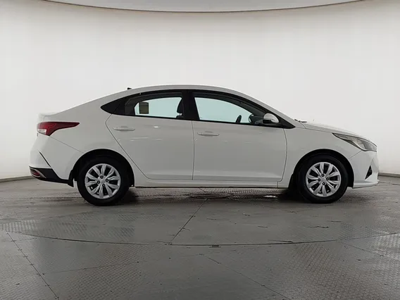 Hyundai Accent Smart 2021 