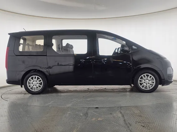 Hyundai Staria Smart 9 ST 2023 