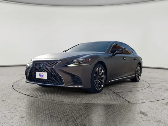 لكزس LS 500 2018 