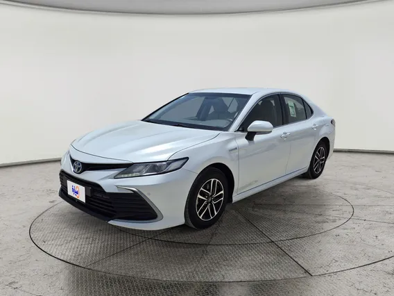 Toyota Camry  LE HEV 2023 