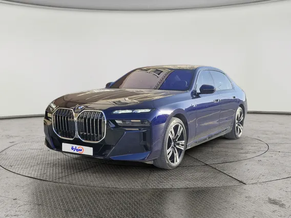 بي ام دبليو الفئة السابعة 735i 2024 