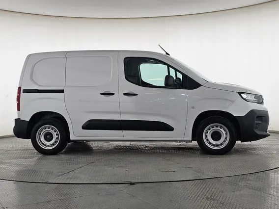 Peugeot Partner Short van 2025 