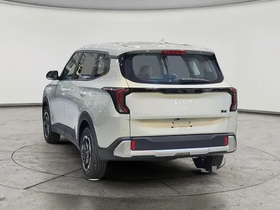 Kia Carens GL 2026 