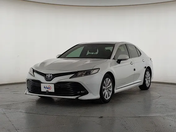Toyota Camry  GLE 2019 