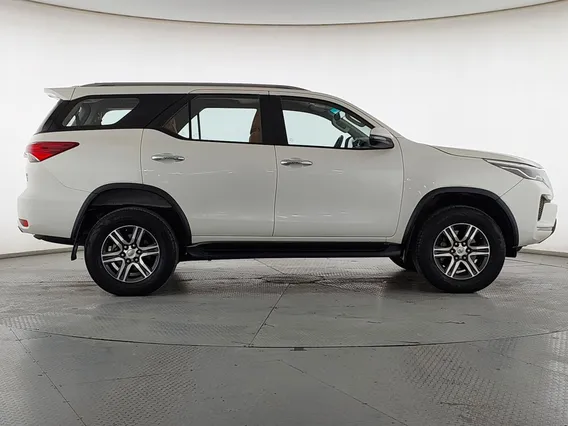 Toyota Fortuner VX 2022 دبل