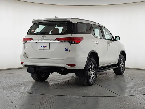 Toyota Fortuner VX 2022 دبل