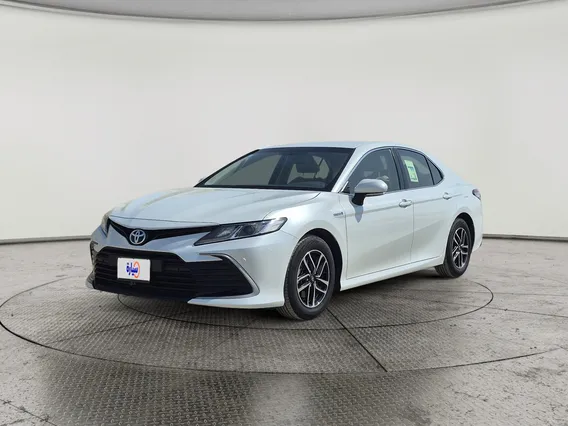 Toyota Camry  LE HEV 2023 
