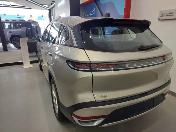 FAW Bestune T90 Limo 2026 