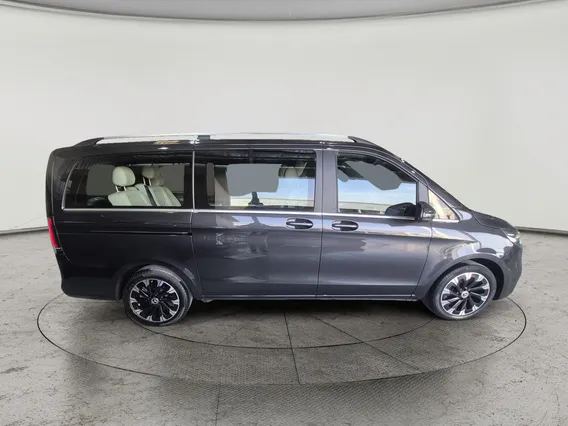 Mercedes V300  2025 