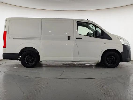 Toyota Haice cargo van 2023 