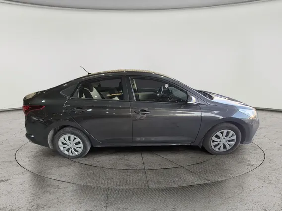 Hyundai Accent Smart 2022 