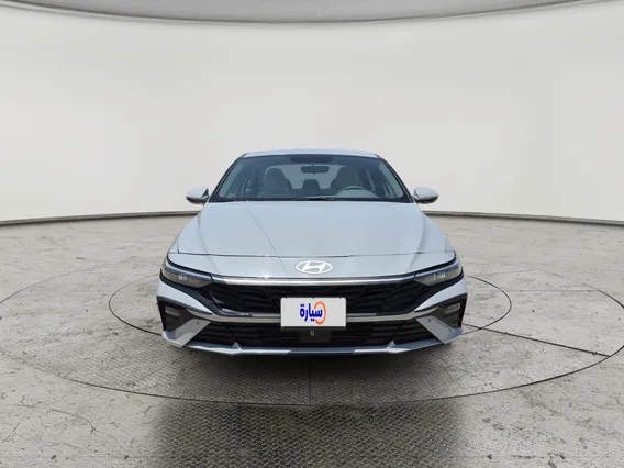 Hyundai Elantra Smart 2024 
