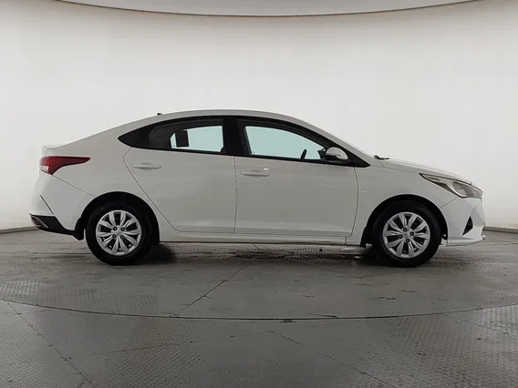 Hyundai Accent Smart 2021 