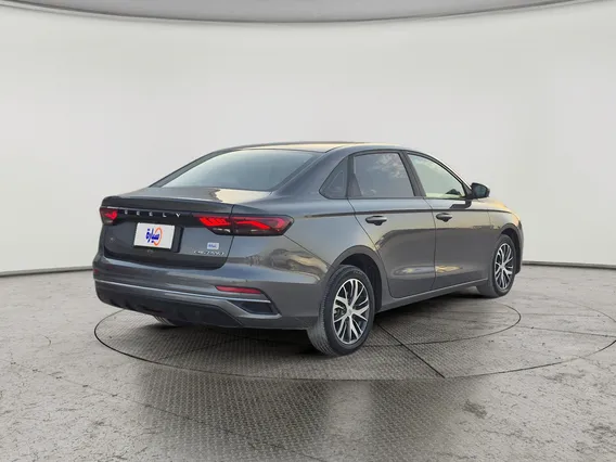 Geely Emgrand GS 2024 