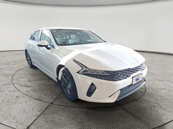 كيا K5 LX 2022 
