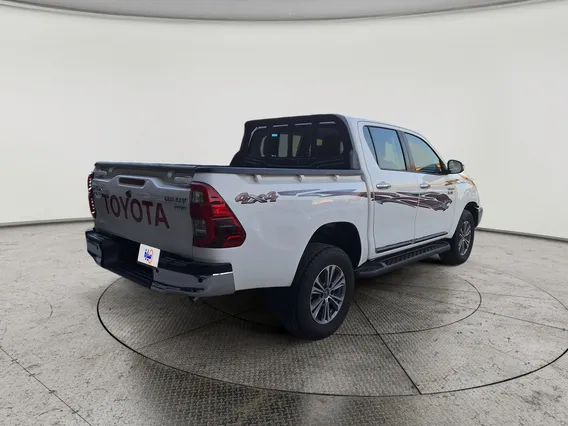 تويوتا هايلكس SGLX 4X4 AT DSL 2023 دبل